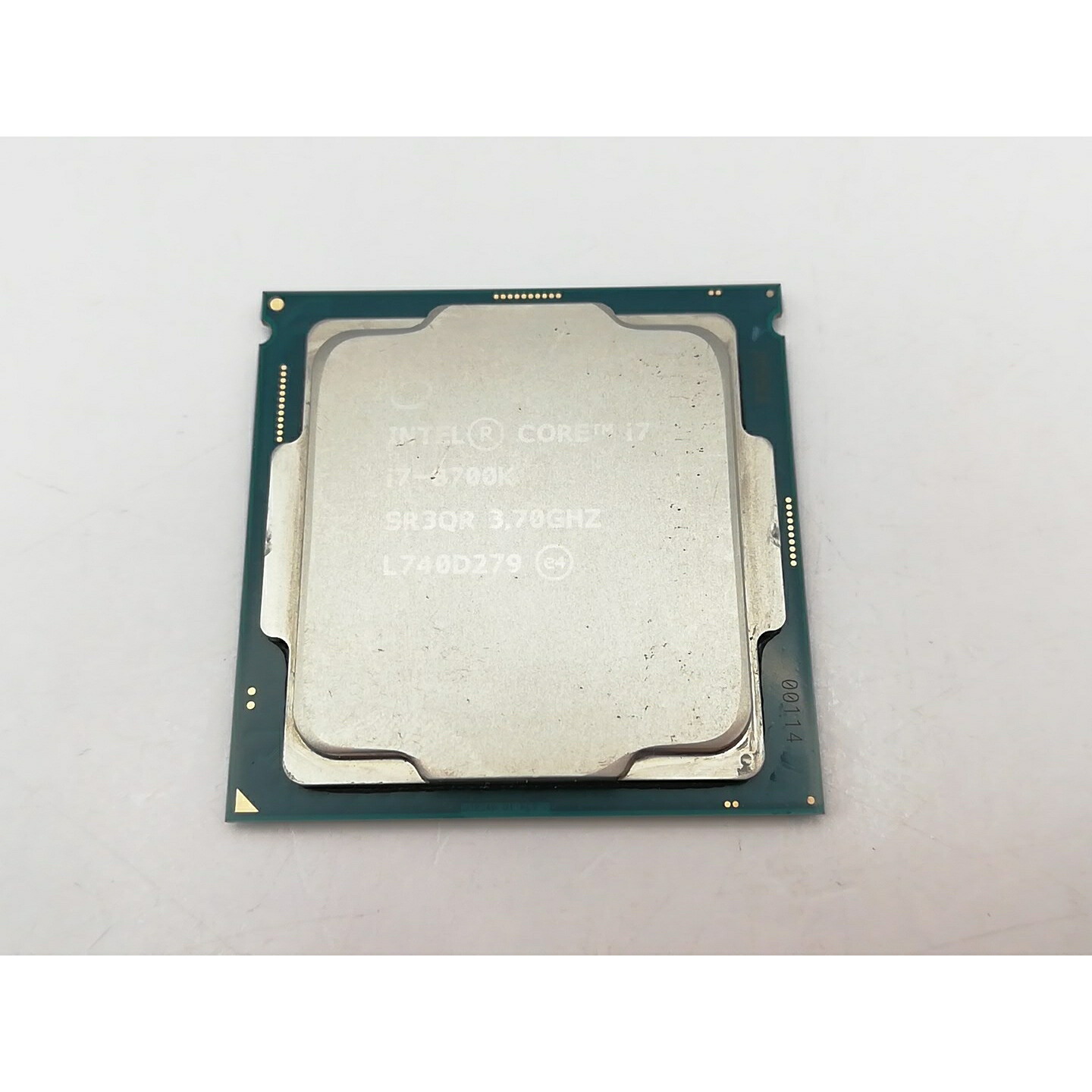 【中古】Intel Core i7-8700K (3.7GHz/TB:4.7GHz) bulk LGA1151/6C/12T/L3 12M/UHD630/TDP95W【川崎駅前】保証期間１週間｜じゃんぱら店