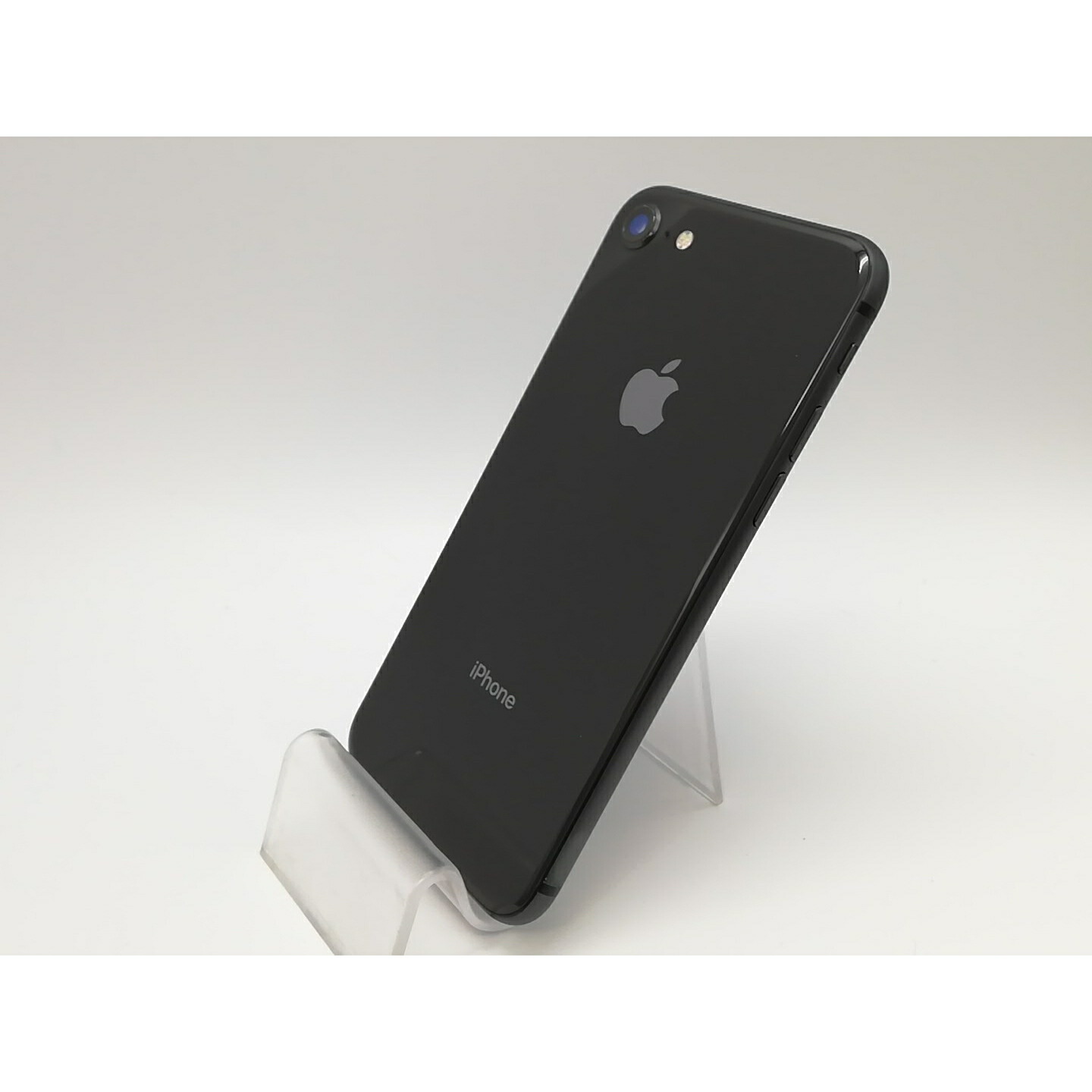 【中古】Apple 国内版 【SIM無償性】 iPhone 8 64GB 空白文字薄墨色 MQ782J/A【府中ル・シーニュ】引き受ける継続期間１ヶ月【価値づけるB】