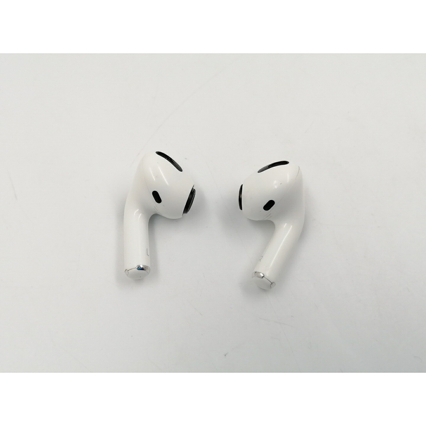 楽天市場】【中古】AirPods Pro 第1世代 MagSafe対応 MLWK3J/A
