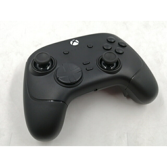 【中古】Razer Wolverine V3 Tournament Edition (RZ06-05210100-R3M1) USB-C【千葉】引き受ける継続期間１週