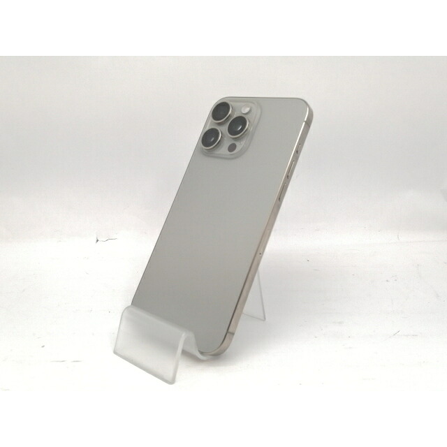 【中古】Apple docomo 【SIM無償性】 iPhone 15 Pro Max 256GB 自然的チタニウム MU6R3J/A【新宿】引きうける継続期間１ヶ月【位置づけるA】