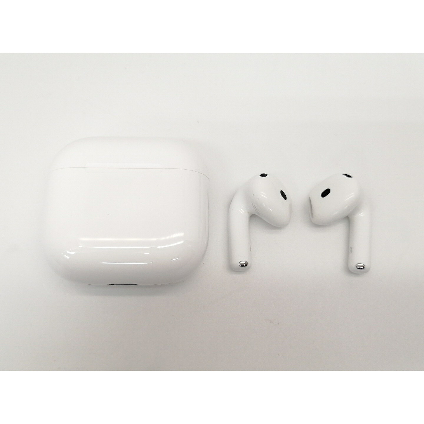 【中古】Apple AirPods 4 アクティブノイズキャンセリング積み上げるひな形 MXP93J/A【戸塚】引きうける継続期間１ヶ月