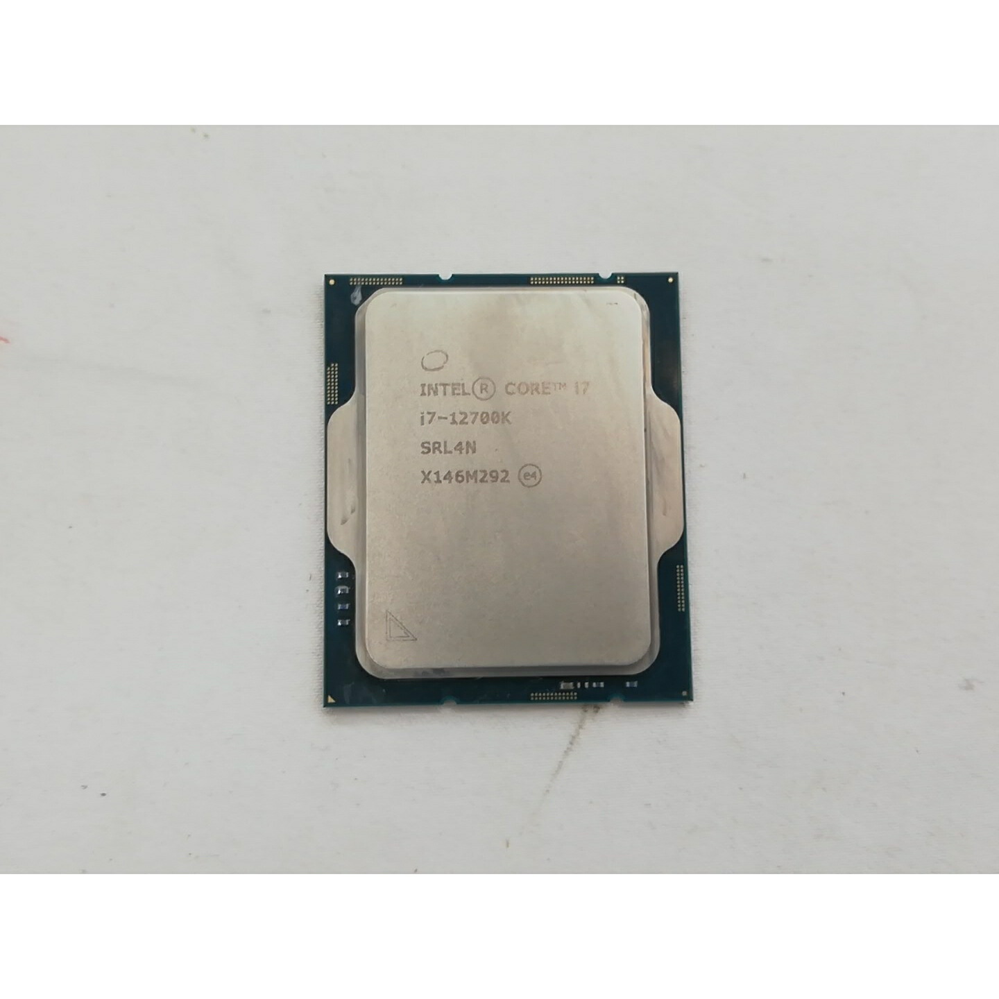 【中古】Intel Core i7-12700K(3.6GHz) Box LGA1700/12C(P:8C/E:4C)/20T/L3 25M/UHD770/PBP125W【秋葉3号】引きうける継続期間１週