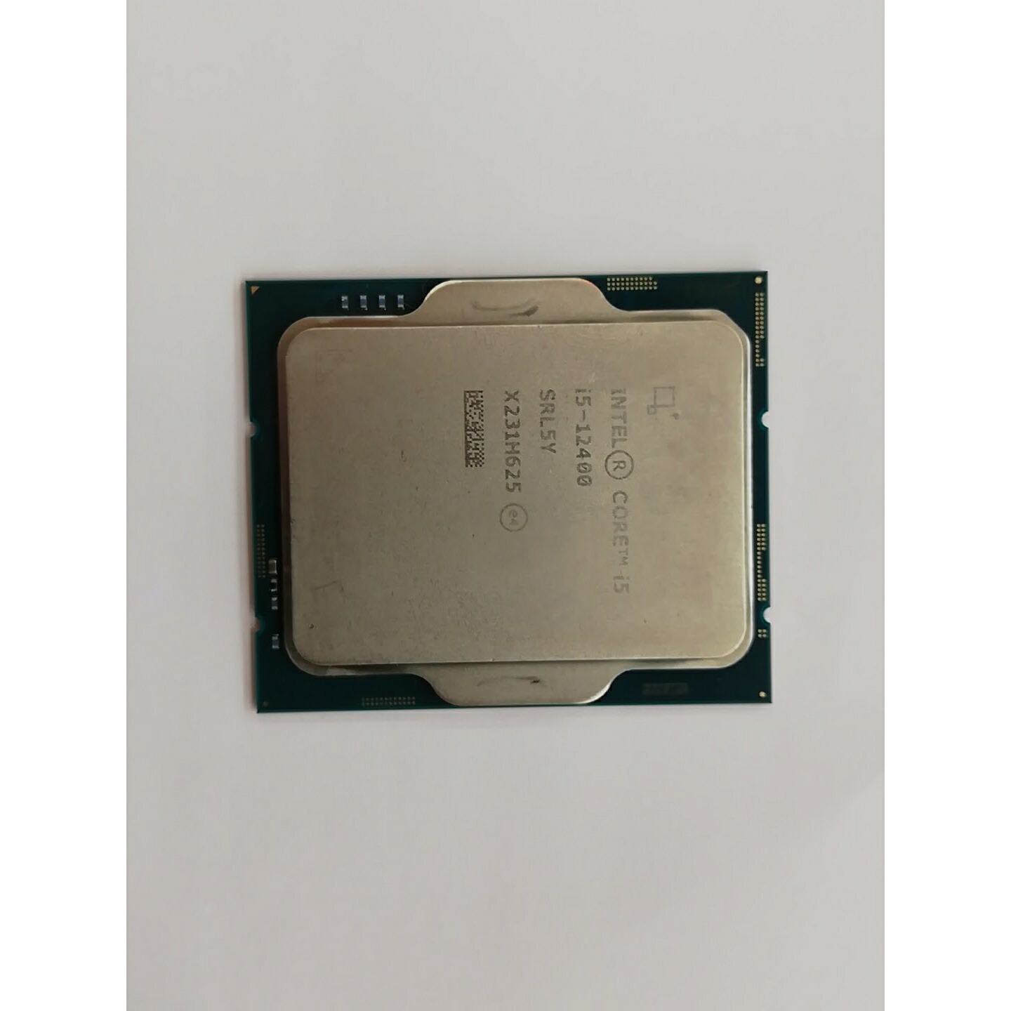 【中古】Intel Core i5-12400(2.5GHz) Bulk LGA1700/6C(P:6C/E:0C)/12T/L3 18M/UHD730/PBP65W【秋葉3号】引きうける継続期間１週