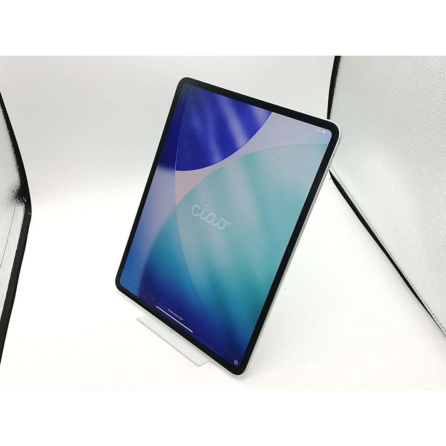 【中古】Apple SoftBank 【SIM無償性】 13in iPad Pro（M4/2024） 256GB しろがね色 標準尺度硝子 MVXT3J/A【秋葉2号】引き受ける継続期間１ヶ月【価値づけるA】