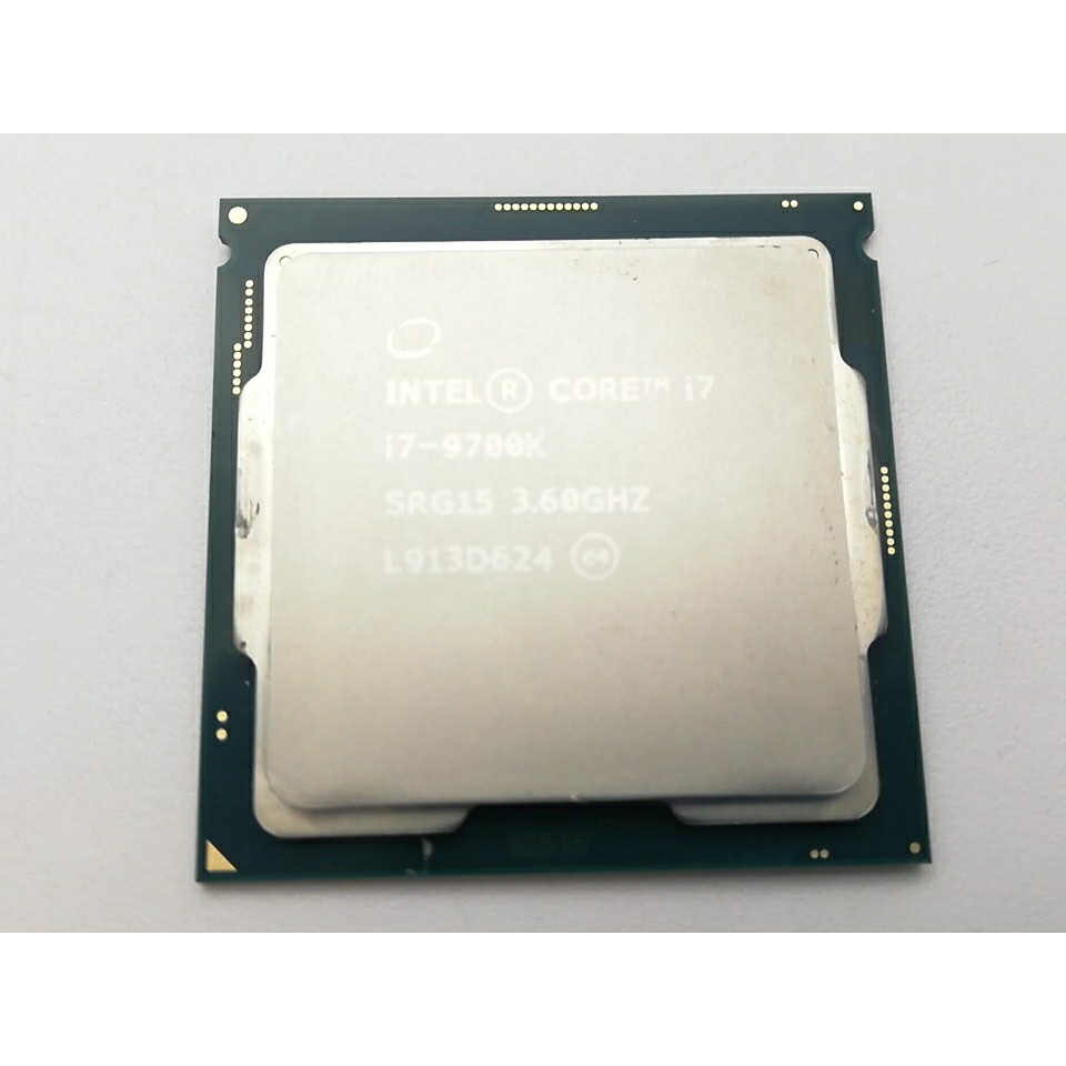 【中古】Intel Core i7-9700K (3.6GHz/TB:4.9GHz/SRG15/R0) bulk LGA1151/8C/8T/L3 12M/UHD630/TDP95W【秋葉2号】保証期間１週間