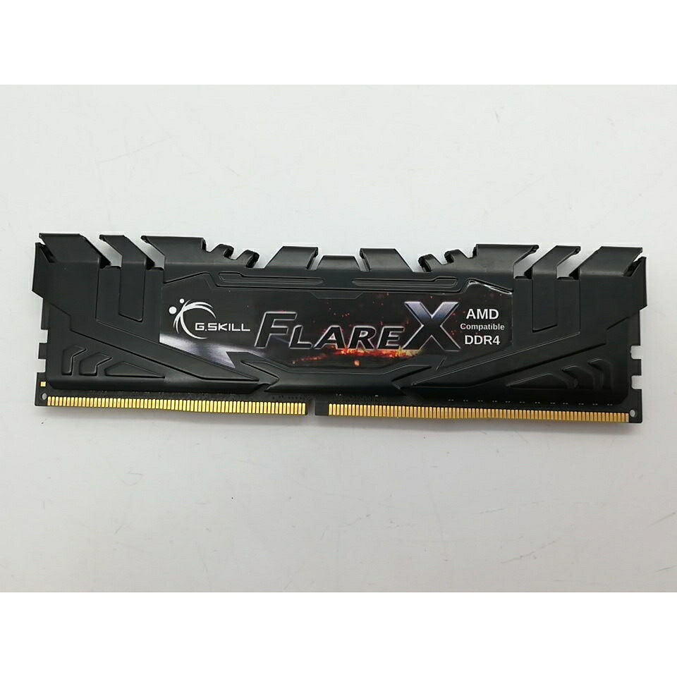 【中古】DDR4 8GB PC4-25600(DDR4-3200)【デスクトップPC用】【秋葉2号】保証期間１週間