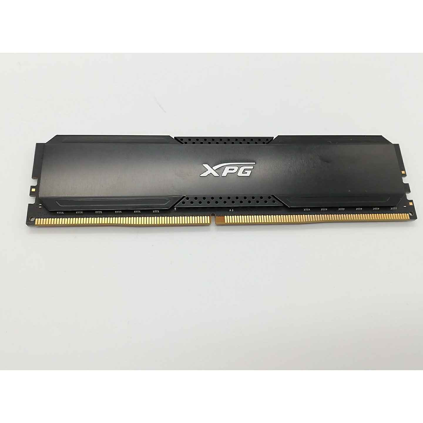 【中古】DDR4 16GB PC4-25600(DDR4-3200)【デスクトップPC用】【秋葉2号】保証期間１週間｜じゃんぱら店
