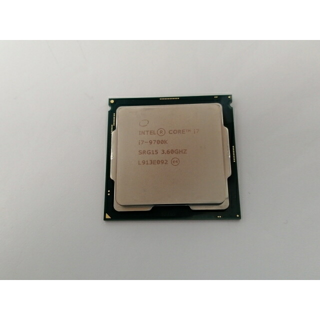 【中古】Intel Core i7-9700K (3.6GHz/TB:4.9GHz/SRG15/R0) bulk LGA1151/8C/8T/L3 12M/UHD630/TDP95W【博多】保証期間１週間｜じゃんぱら店