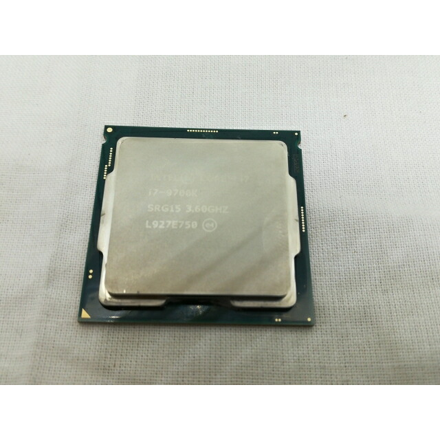 【中古】Intel Core i7-9700K (3.6GHz/TB:4.9GHz/SRG15/R0) BOX LGA1151/8C/8T/L3 12M/UHD630/TDP95W【川崎】保証期間１週間