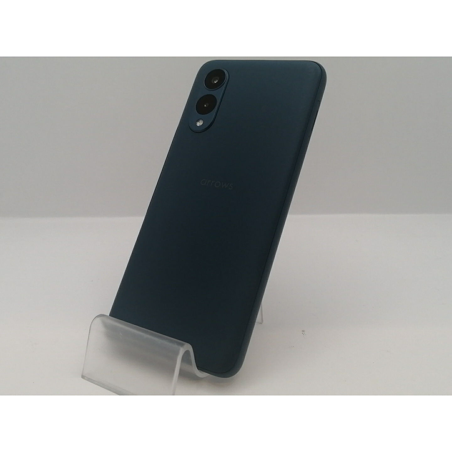 【中古】FCNT au 【SIM無償性】 arrows We2 ネイビーグリーン 4GB 64GB FCG02【秋葉5号】引き受ける継続期間１ヶ月【序列付けるB】