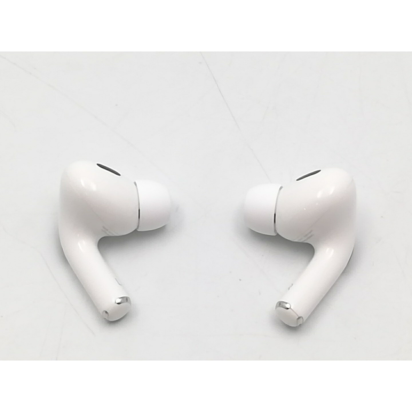 【中古】Apple AirPods Pro 第2時人（2023/USB-C） MTJV3J/A【横浜】引きうける継続期間１ヶ月