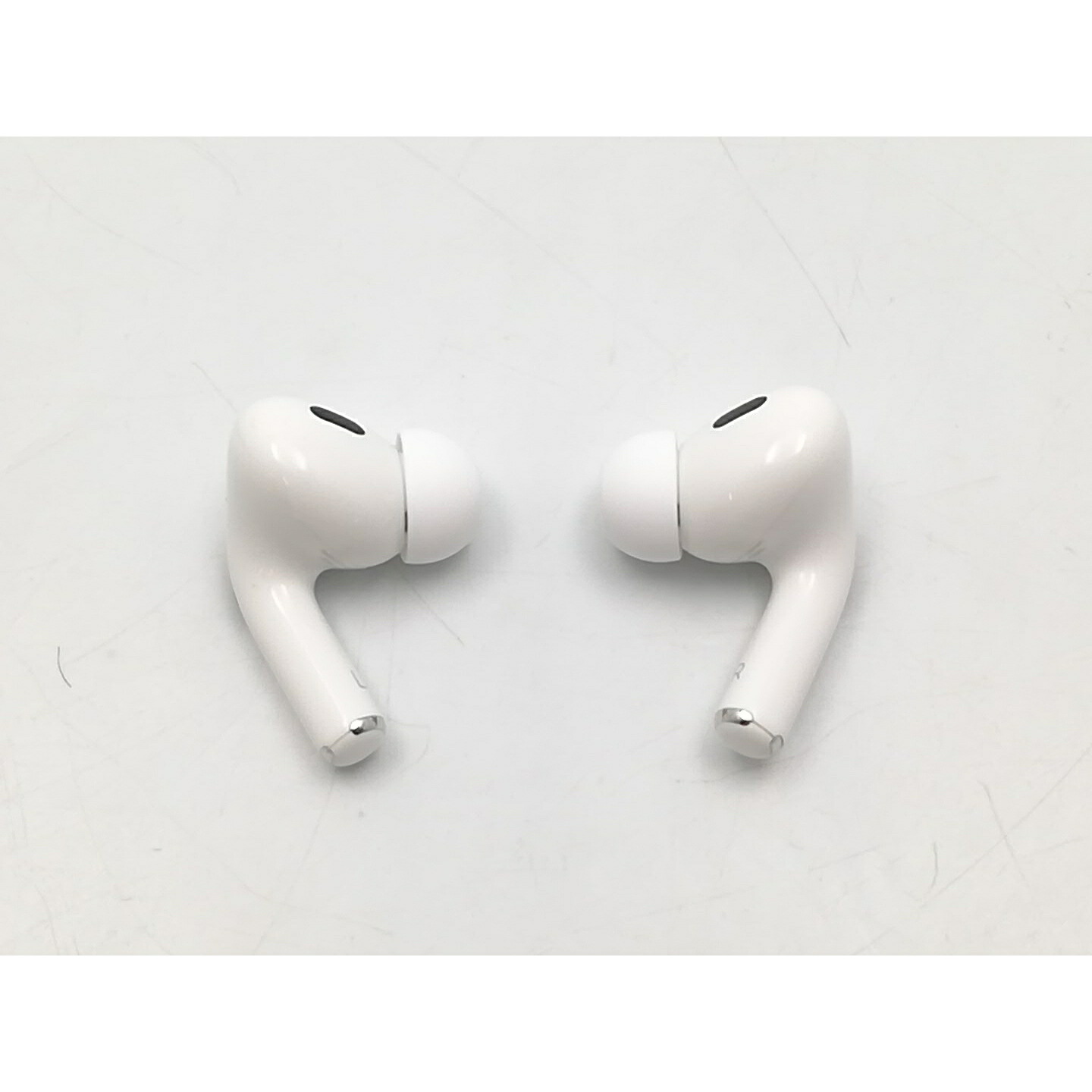 【中古】Apple AirPods Pro 第2時人（2023/USB-C） MTJV3J/A【横浜】引きうける継続期間１ヶ月