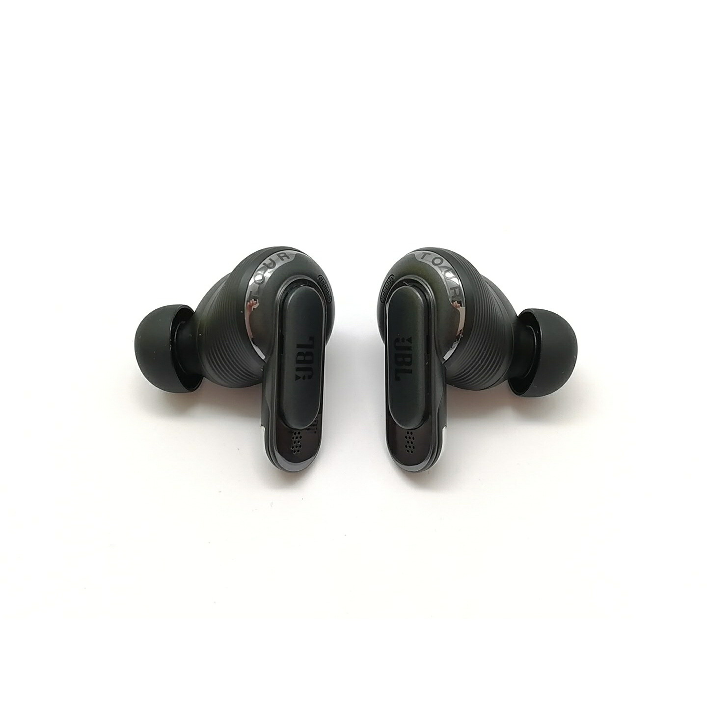 【中古】JBL TOUR PRO 3 [黒いこと]【横浜】引き受ける継続期間１ヶ月【価値づけるB】