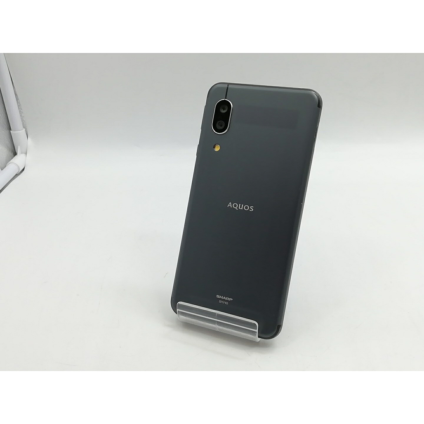 【中古】SHARP au 【SIM鍵を掛ける取りけす済み】 AQUOS sense3 黒いこと 4GB 64GB SHV45【福岡筑紫】引き受ける継続期間１ヶ月【序列付けるB】