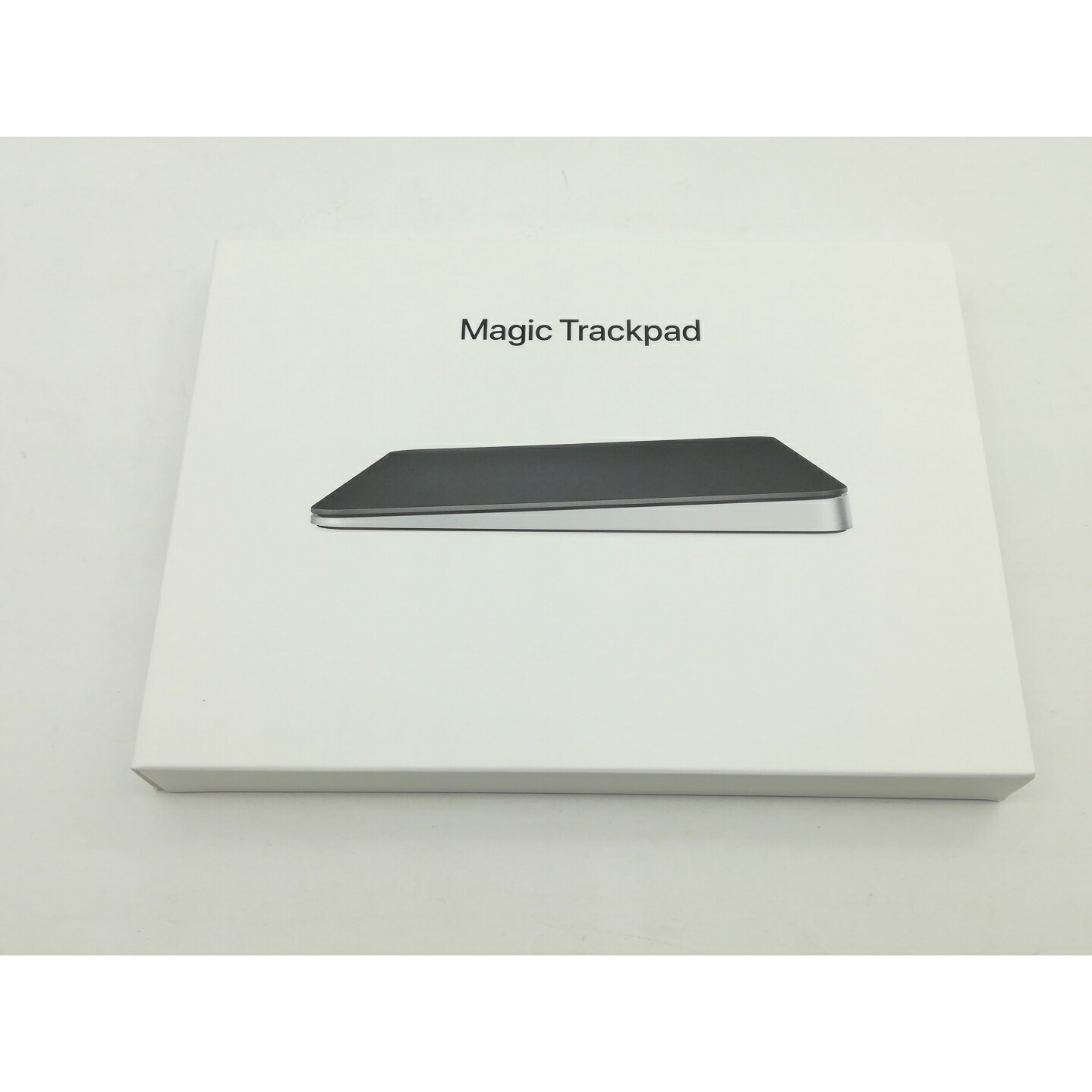Apple Magic Trackpad ホワイト本体のみ(型番 :A1538) Magic Trackpad（USB‑C）- ホワイト（Multi-Touch対応） - Apple