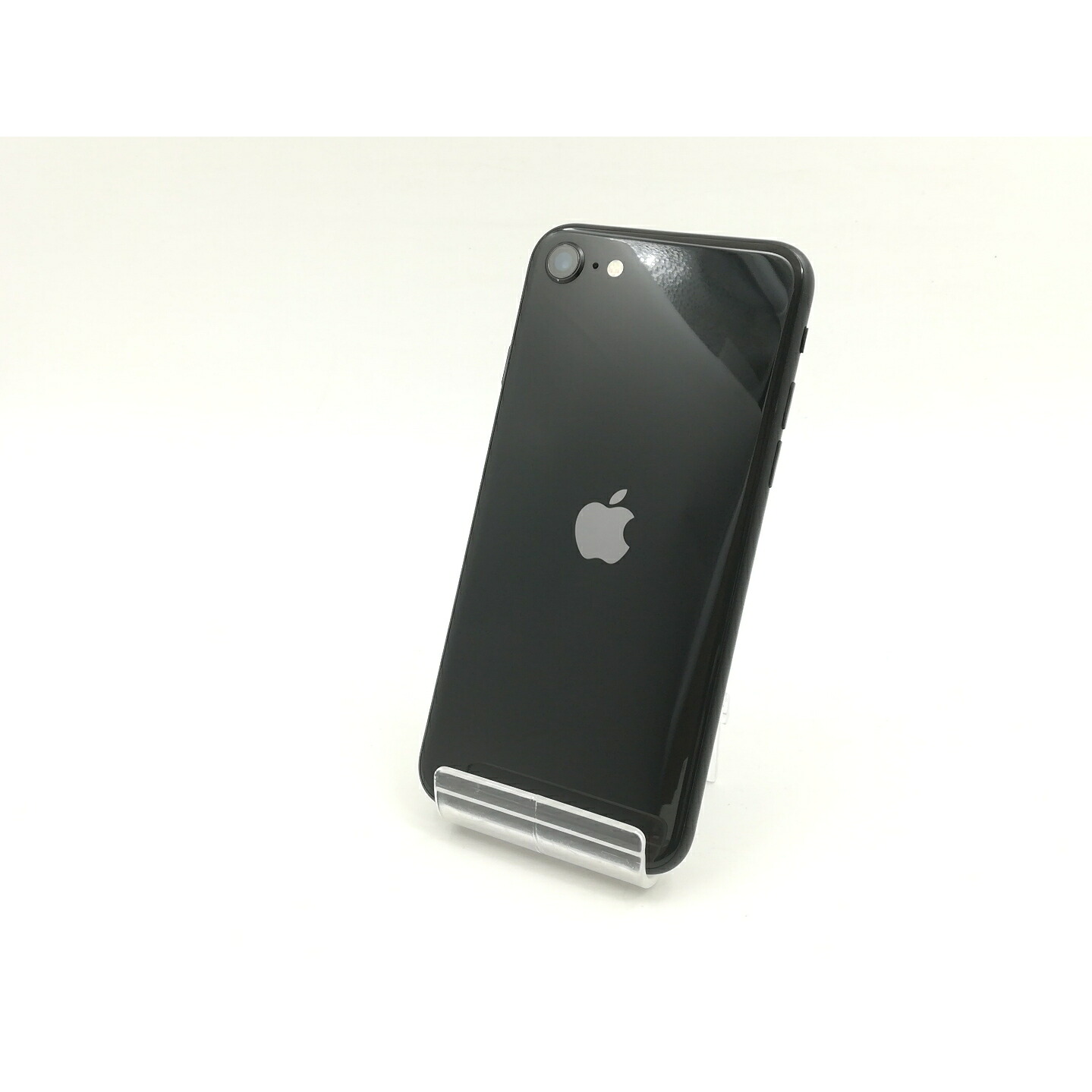 【中古】Apple au 【SIMロック解除済み】 iPhone SE（第2世代） 64GB ブラック MX9R2J/A【福岡筑紫】保証期間１ヶ月【ランクB】｜じゃんぱら店 15,606円