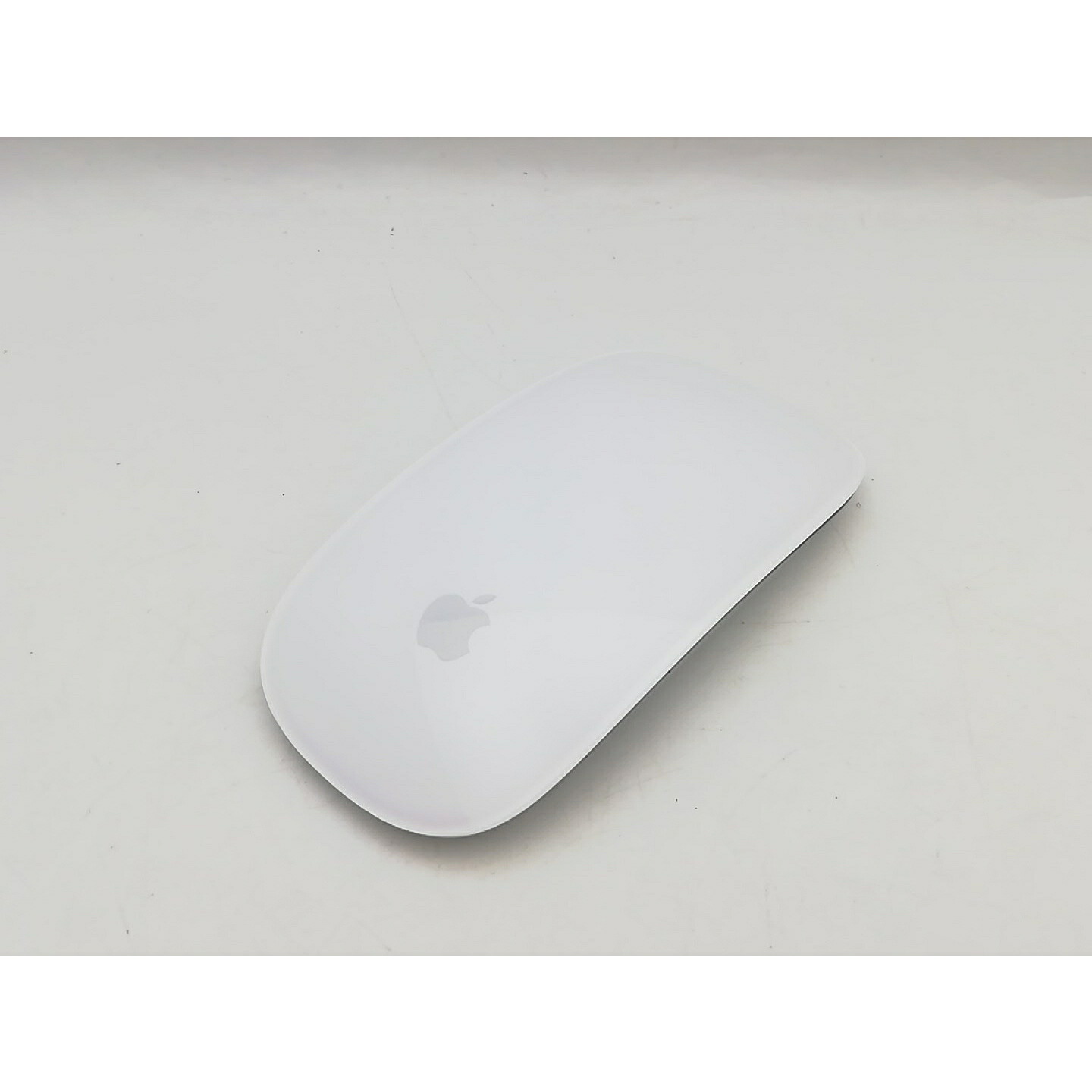 【中古】Apple Magic Mouse（2024/USB-C）白いこと MXK53ZA/A【熊本】引き受ける継続期間１週