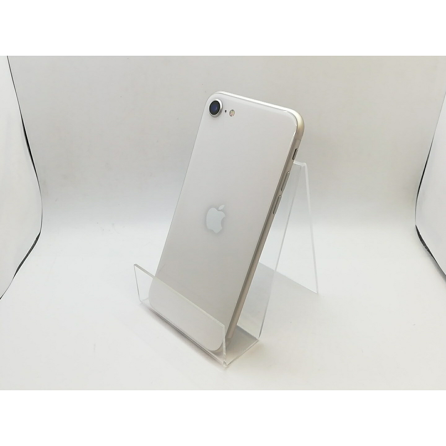 【中古】Apple SoftBank 【SIM無償性】 iPhone SE（第3時人） 64GB はやりっ児点火装置 MMYD3J/A【熊本】引き受ける継続期間１ヶ月【価値づけるA】