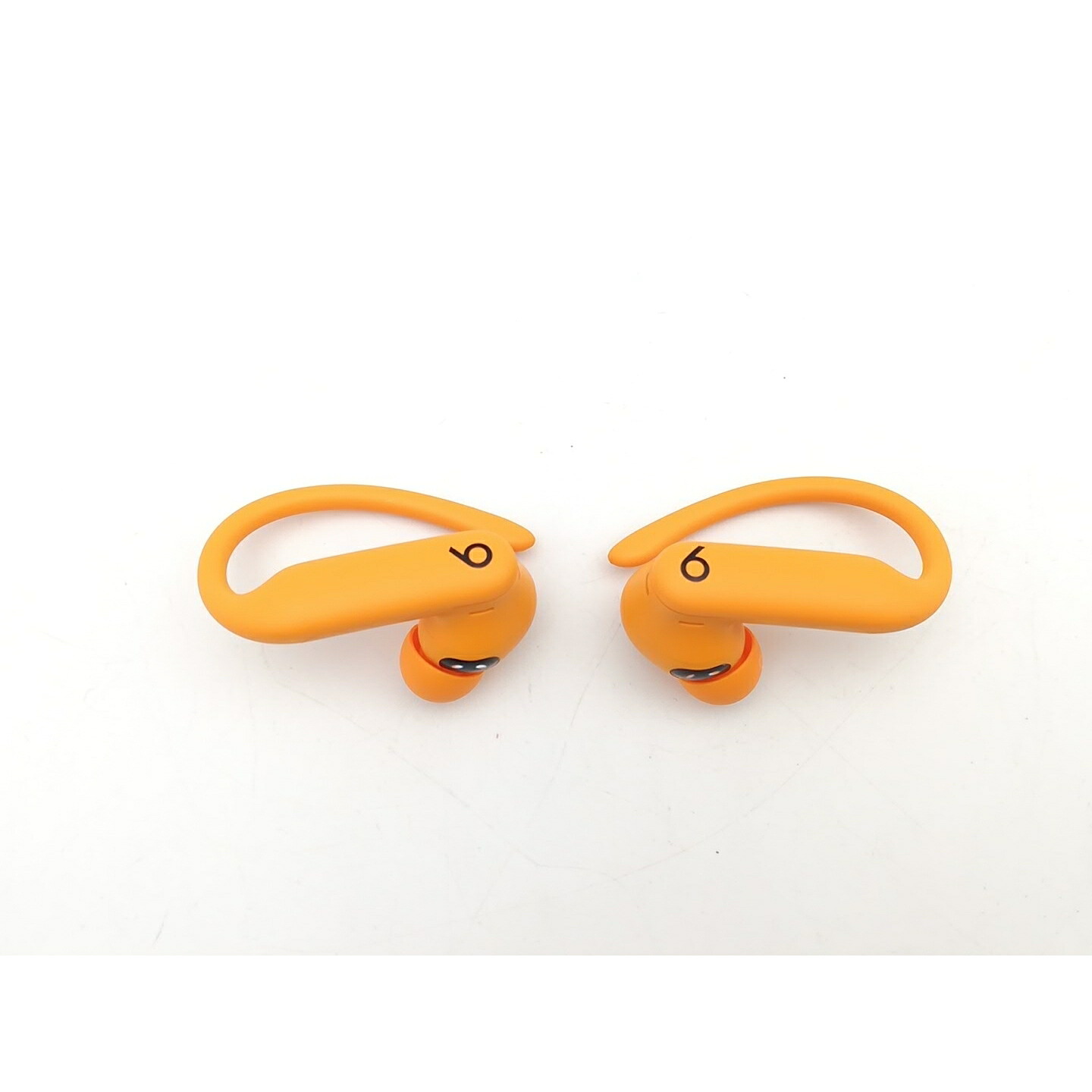 【中古】beats by dr.dre Powerbeats Pro 2 MX743PA/A [エレクトリックオレンジ色]【熊本】引きうける継続期間１ヶ月【位置づけるA】
