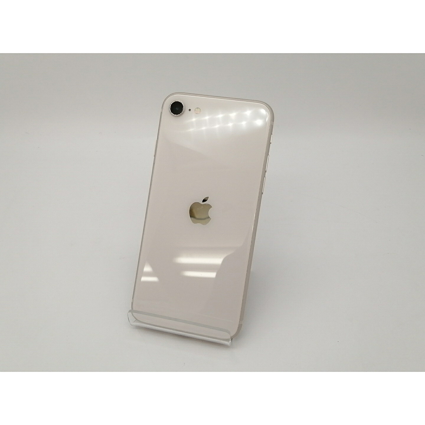 【中古】Apple SoftBank 【SIMフリー】 iPhone SE（第3世代） 64GB スターライト MMYD3J/A【三宮センター】保証期間１ヶ月【ランクB】｜じゃんぱら店