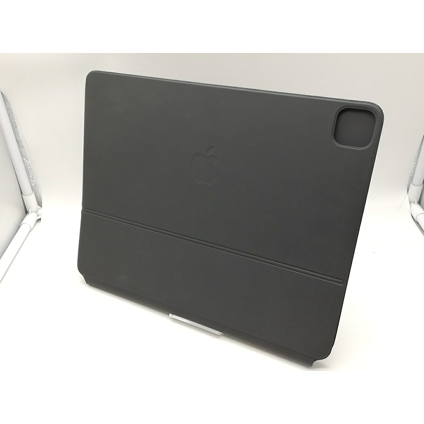 【中古】Apple Magic Keyboard 日本語（JIS） ブラック iPad Pro 12.9インチ（第3/第4/第5/第6世代）用 MJQK3J/A【吉祥寺】保証期間１週間