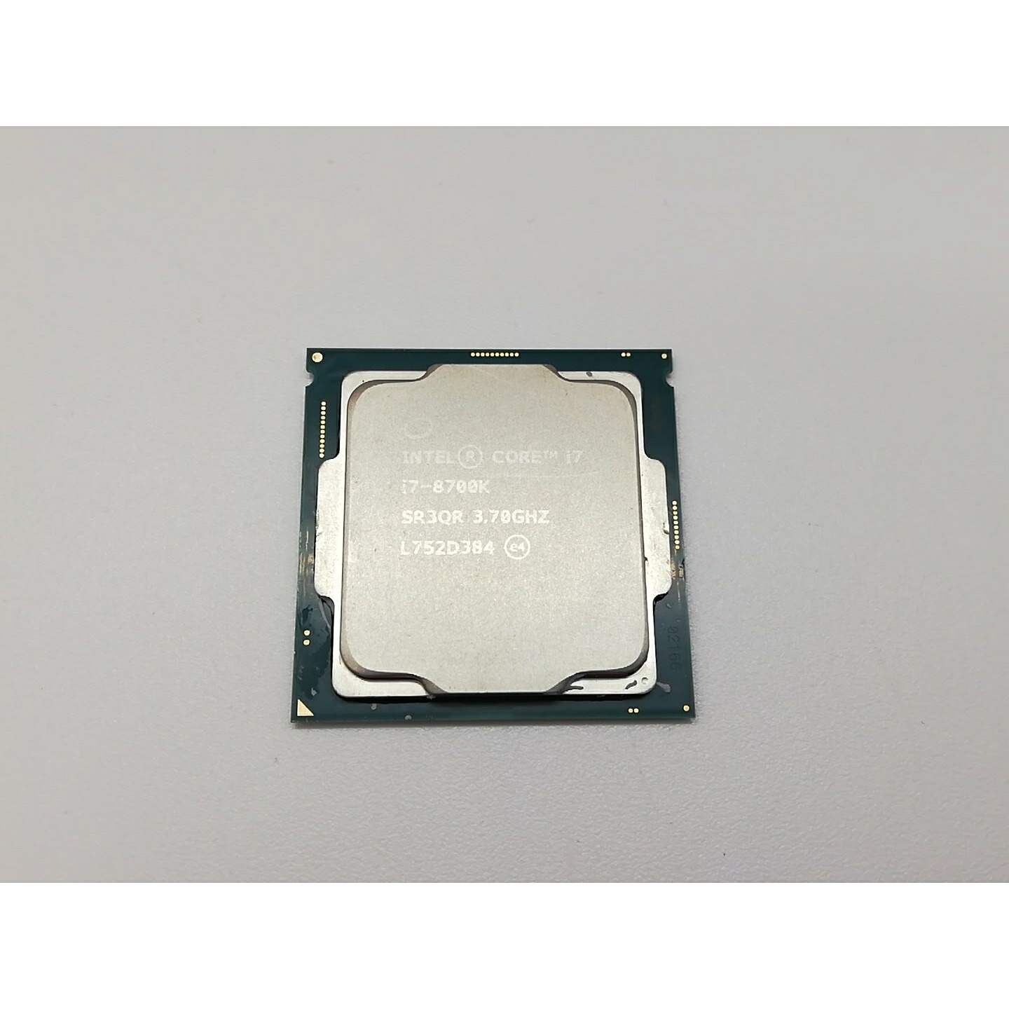 【中古】Intel Core i7-8700K (3.7GHz/TB:4.7GHz) bulk LGA1151/6C/12T/L3 12M/UHD630/TDP95W【吉祥寺】保証期間１週間