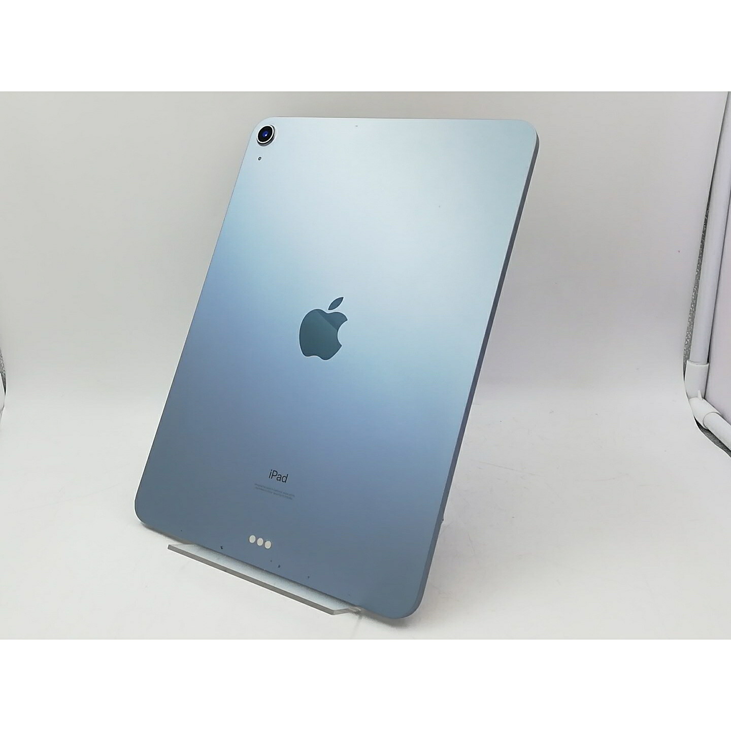 【中古】Apple 【Wi-Fi】 iPad Air（第4時人/2020） 64GB 天の原青み MYFQ2J/A【池袋東口】引き受ける継続期間１ヶ月【序列付けるB】