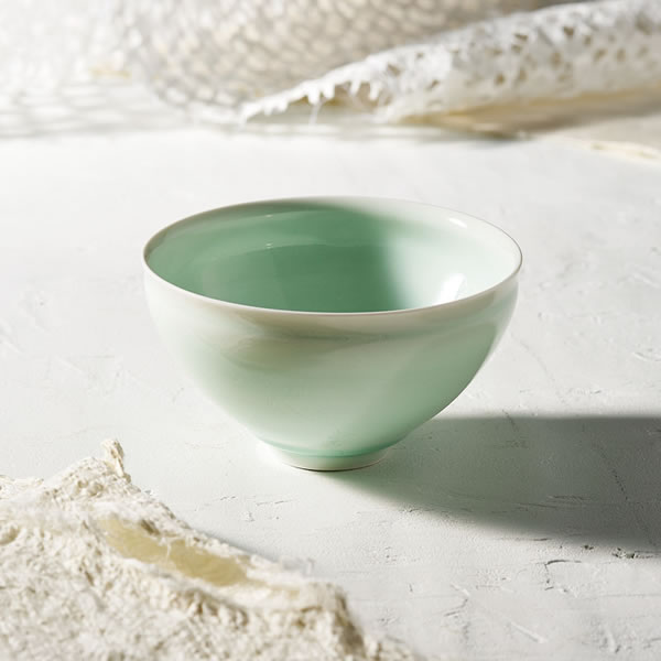 【送料無料】波佐見焼　日展作家山口正右ヱ門作　抹茶碗　　００９－３０６Ｍ【ギフト館】