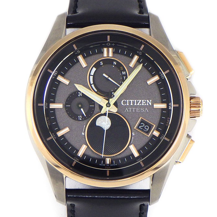 シチズン CITIZEN 腕時計 アテッサ H874-005HK04/BY1004-17X グレー文字盤 エコドライブ デイデイト クロノグラフ ムーンフェイズ 夜光針・インデックス スモールセコンド チタン 牛革ベルト ソーラー電波クォーツ 【箱・保付き】 【中古】