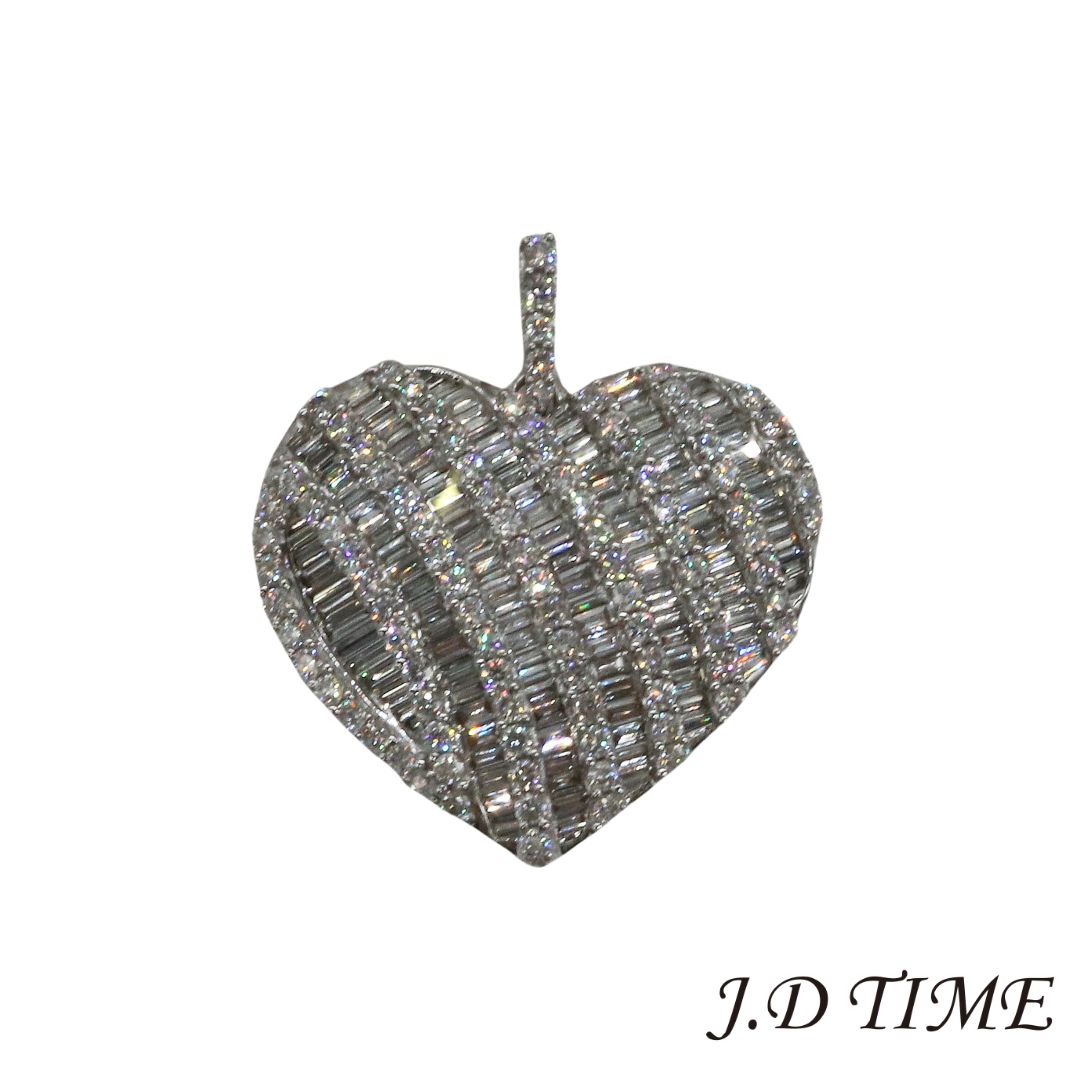 K18WG ハートバゲットダイヤペンダントトップ D3.00ct　レディース【未使用品】