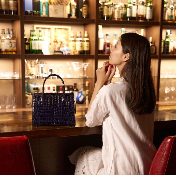 クロコダイル本革 レディース 御徒面子 クロコ クロコダイル 御徒面子 シャイニング 寄りあい 米国海軍 本革 ハンドバック HCP 飛び切り 成年者 成年者成人女性 窈窕たる 窈窕たる オシャレ