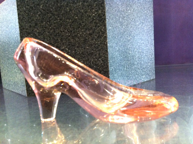 楽天市場 シンデレラ ガラスの靴 ピンク Mサイズ シンデレラ城 ディズニー リゾートお土産袋付き ｄｉｓｎｅｙ ｊｅｓｕｓ ｙｕｍｍｙ