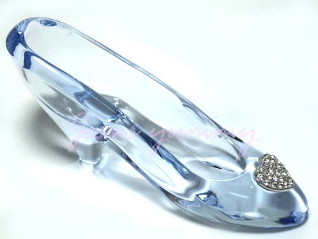 楽天市場 シンデレラ ガラスの靴 ハート ブルー クリヤー ストーン ｌサイズ スワロフスキー シンデレラ城 東京ディズニーリゾートお土産袋付き ｄｉｓｎｅｙ ｊｅｓｕｓ ｙｕｍｍｙ