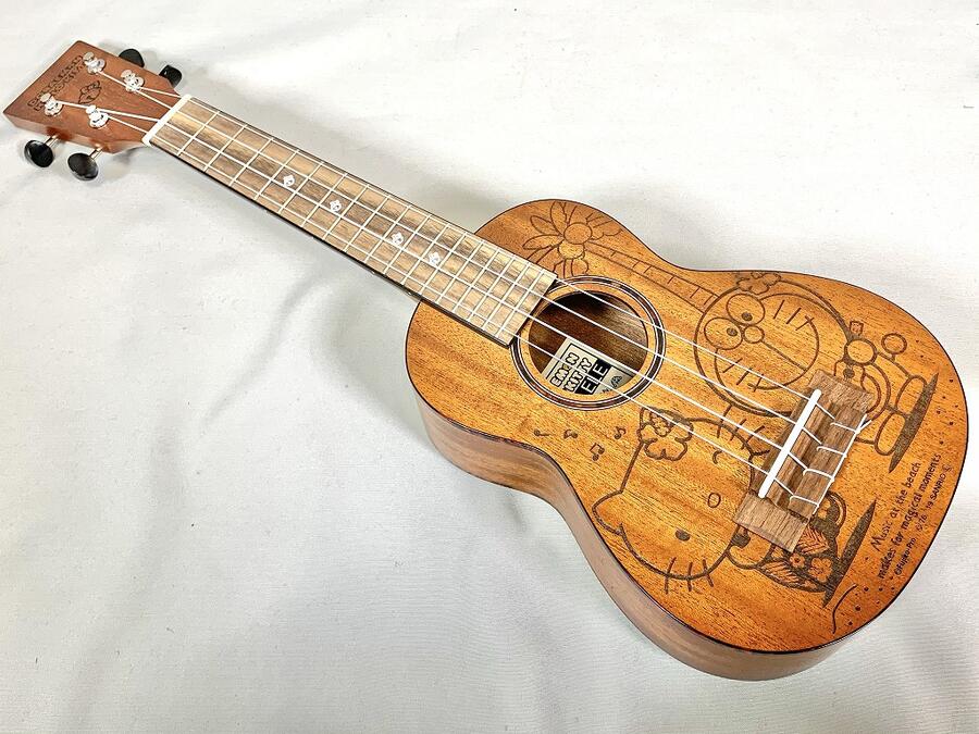 楽天市場 Leho Doraemon Hellokitty Ukulele Lhus Mmドラえもん ハローキティ ソプラノサイズ ウクレレ 京都 Jeugia ジュージヤ 楽器