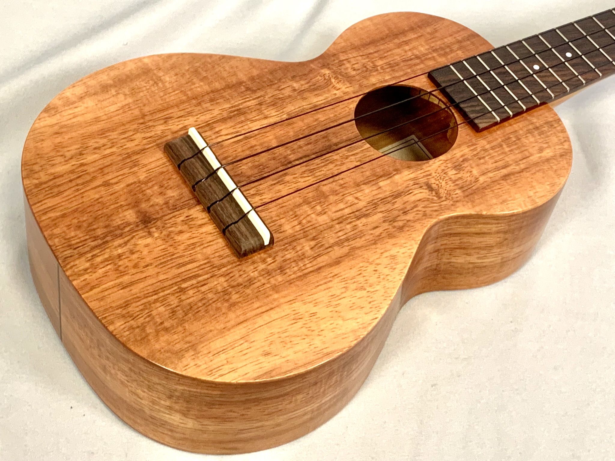 Kamaka HF-2 Concert カマカ コンサート ウクレレ スタンダード ハワイアンコア 【Stage- Ukulele】