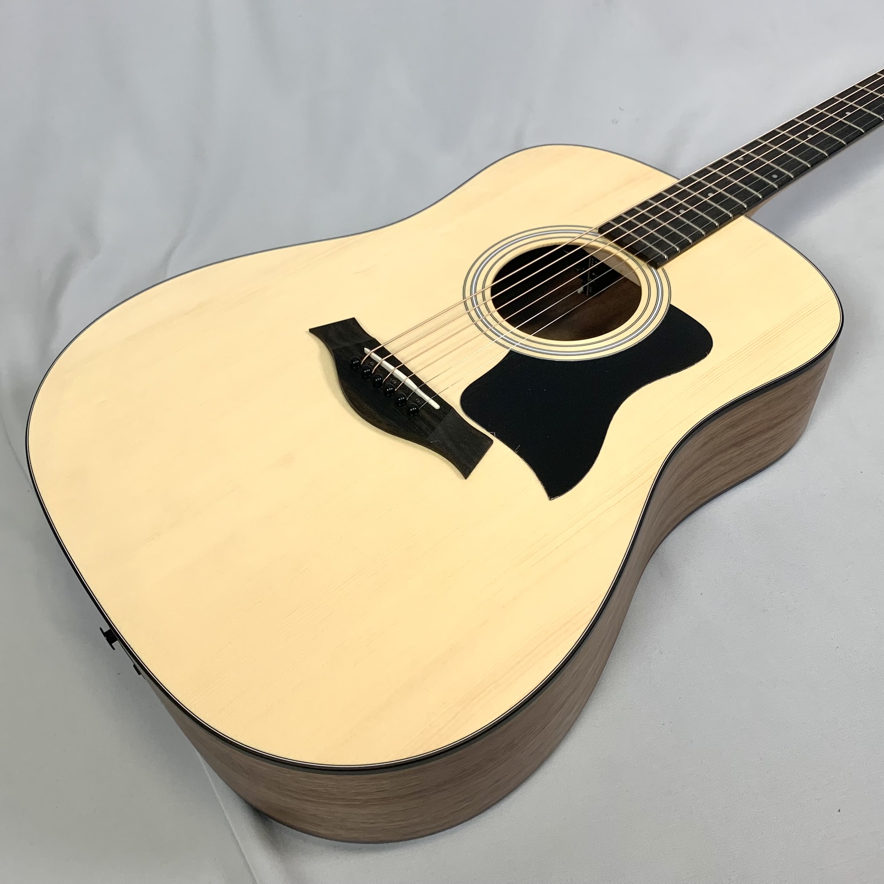 【現品1点のみ放出特価!】Taylor 110ce-Walnutテイラー エレアコ ウォルナット ナチュラル【Stage- Guitar】アコースティックギター アコギ|京都 JEUGIA(ジュージヤ 楽器)