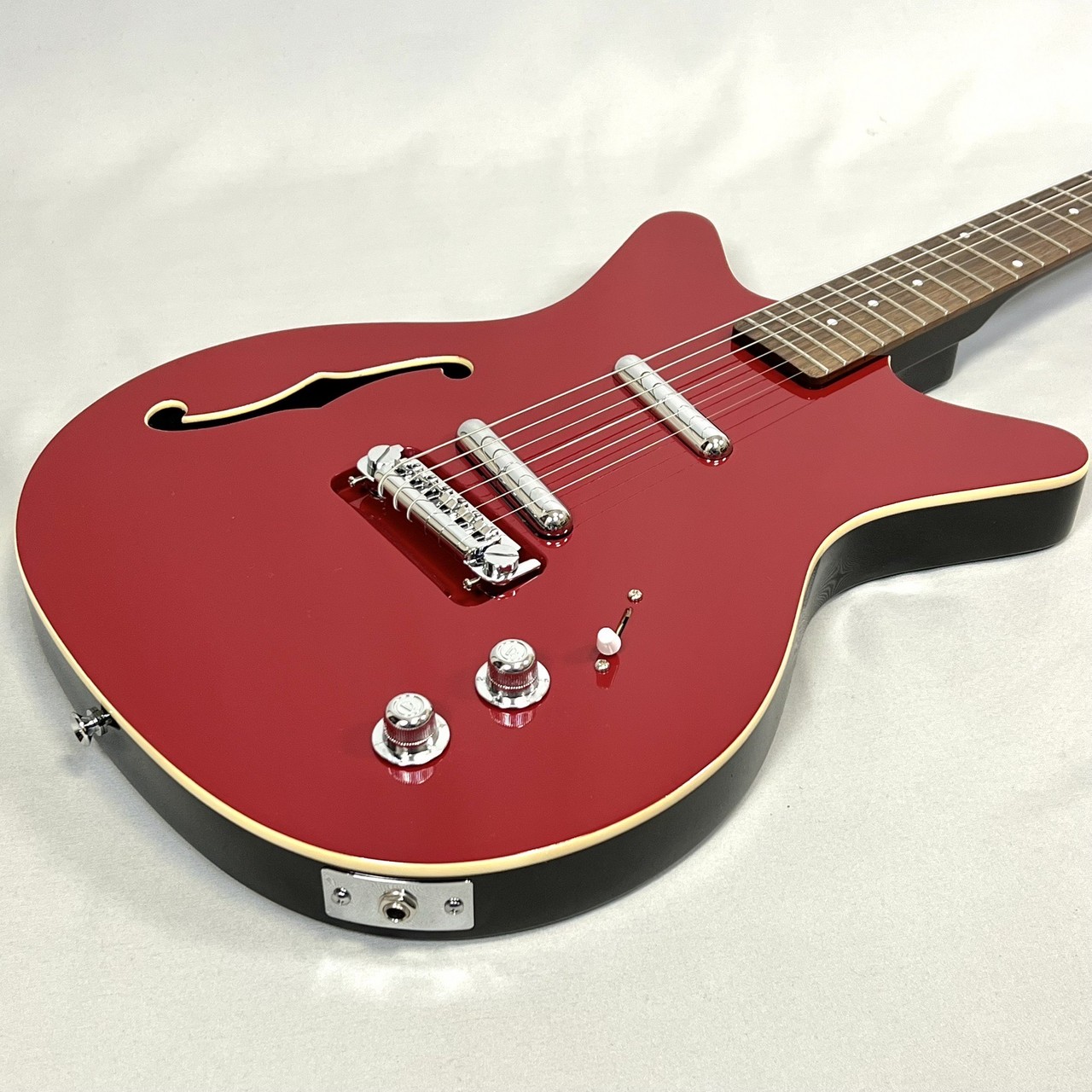 ダンエレクトロ　56-U3 Danelectro 56-U3 - What To Know & Where To Buy | Equipboard