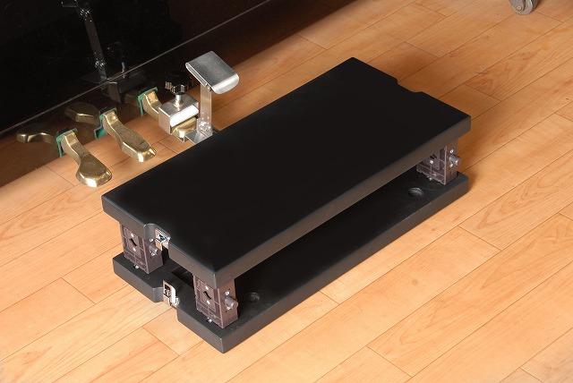 楽天市場】[ピアノ 補助] （甲南）ピアニスタ 【最強ピアノ補助台