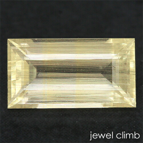 【春の特別ご案内／20%OFF】ゴールデンダンビュライト（ダンブライト） 宝石 ルース ０．９７ＣＴ 29,973円