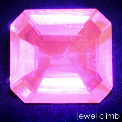 【百貨店SALE執り行なう】\u003cBR\u003eインテンスパープルハックマナイト 貴石 ルース ０．３５ＣＴ