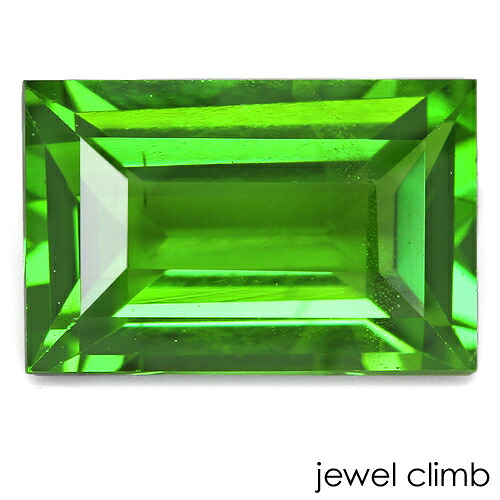 緑であること ガーネット 珠玉 ルース ０．８３ＣＴ