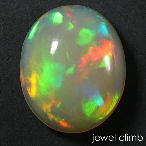 【百貨店SALE執り行なう】\u003cBR\u003eスーダン共和国産結晶乳白色 貴石 ルース ４．７７ＣＴ