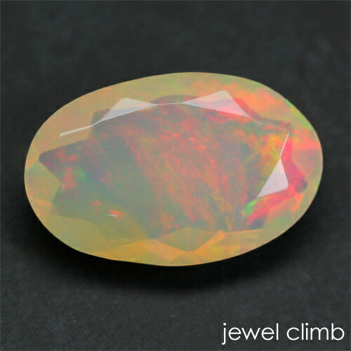 【百貨店SALE執り行なう】\u003cBR\u003eスーダン共和国産乳白色 珠玉 ルース ２．３２ＣＴ