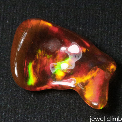 【百貨店SALE執り行なう】\u003cBR\u003eバロック乳白色 貴石 ルース ４．１９ＣＴ