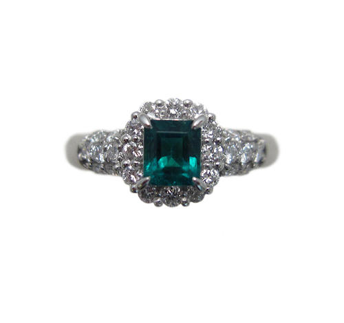 プラチナ エメラルド リング｜Jewellery SHIBATA