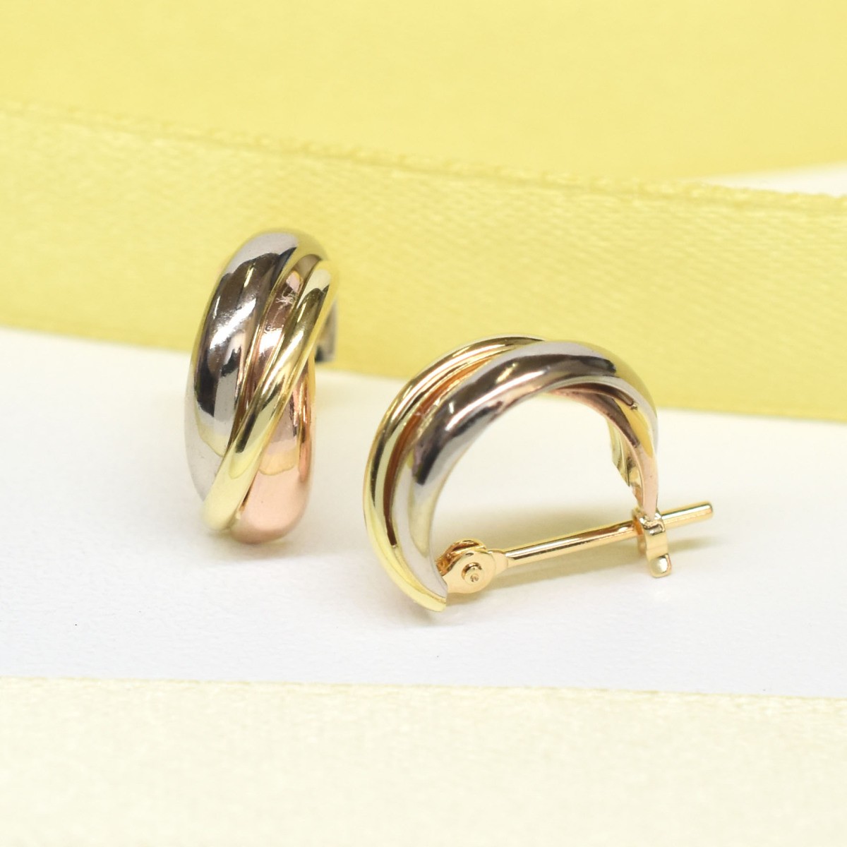 k18ピアス ゴールドピアス レディース k18 ピアス (2個ペア) K18 18金 Pt900 トリニティー 3カラー フープピアス 4mm×10mm フープピアス 18k|【tomatosarada】トマトサラダ