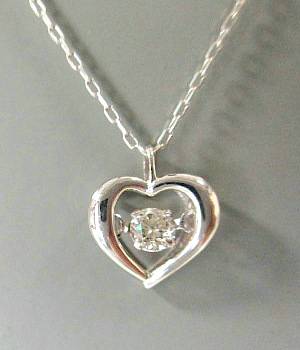 K18WG ダイヤモンド0.080ct ネックレス