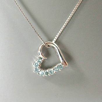 K18WG ブルーダイヤモンド0.100ct ハートネックレス｜宝石のエンジェル