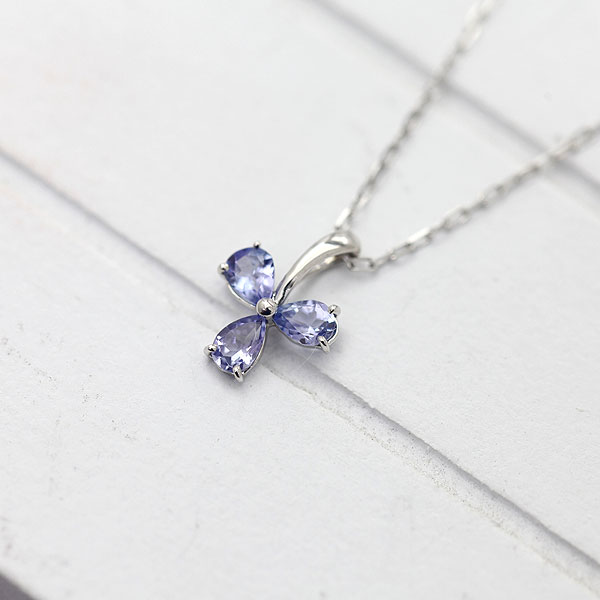 ネックレス レディース K10WG ホワイトゴールド ペンダント タンザナイト 天然石 10金 誕生石 12月 三つ葉 花 フラワー モチーフ プレゼント クリスマス カラーストーン ジュエリー｜株）オーダーメイドジュエリーメイ